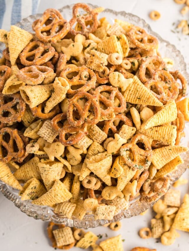 Easy Ranch Snack Mix Tastes of Homemade