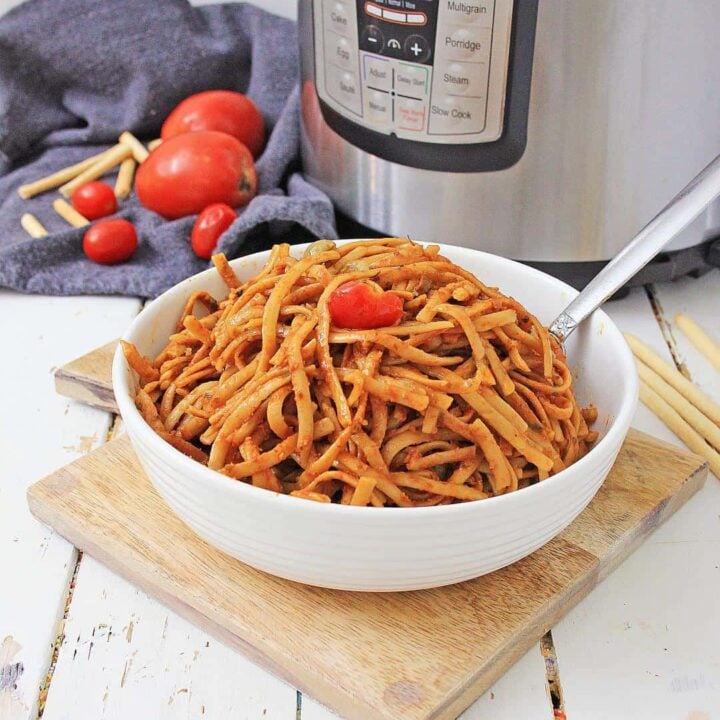 Image for Vegetarian Instant Pot Pasta Puttanesca