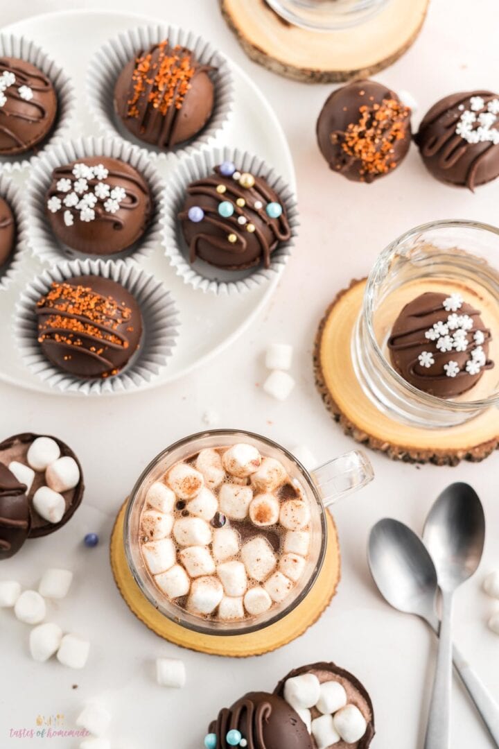 Hot Chocolate Bombs (Easy How-To Recipe) - Tastes of Homemade